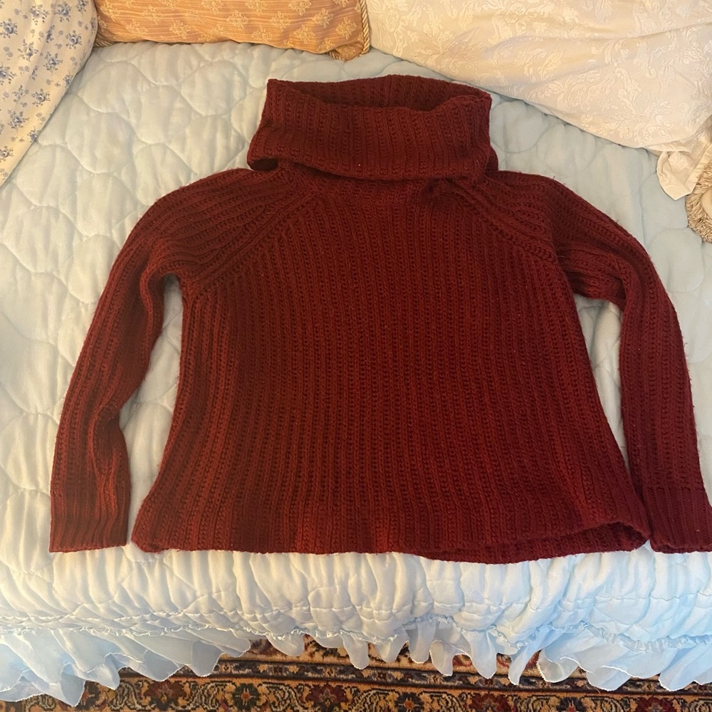 Forever 21 maroon cowl neck sweater